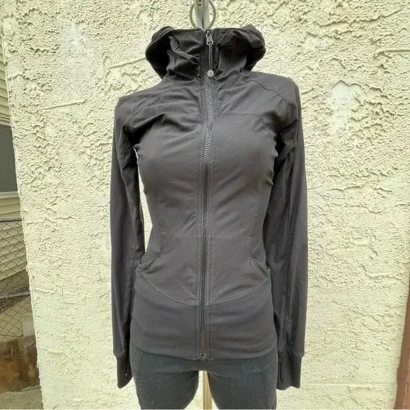 Lululemon In Flux Black Reversible Athletic Jacket - Picture 7 of 15